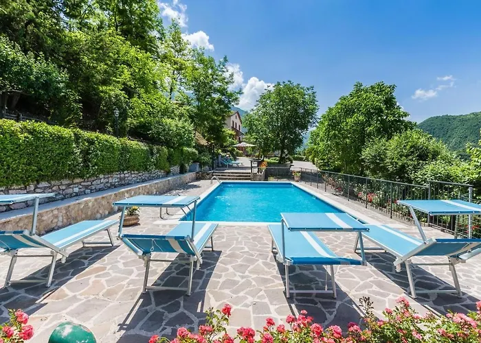 Belvilla By Oyo Artisti Villa