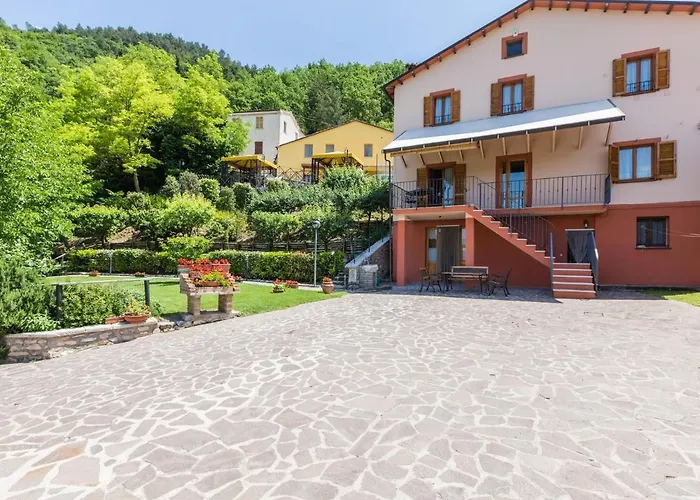 Belvilla By Oyo Artisti Villa